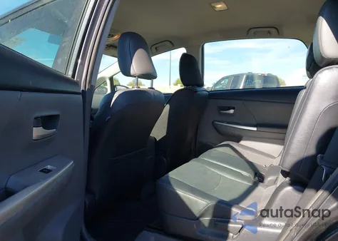 2014 Toyota Prius V Five из США, поврежденный, VIN JTDZN3EU5E3354706